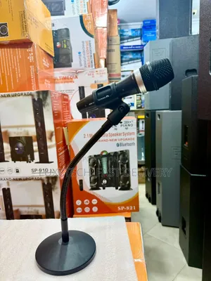 Desktop Gooseneck Microphone Stand/Holder