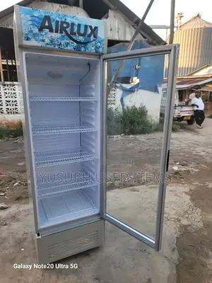 Airlux Display Showcase Fridge// 338l // No Kipengele//