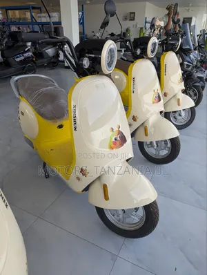 New Motorcycle 2025 Yellow