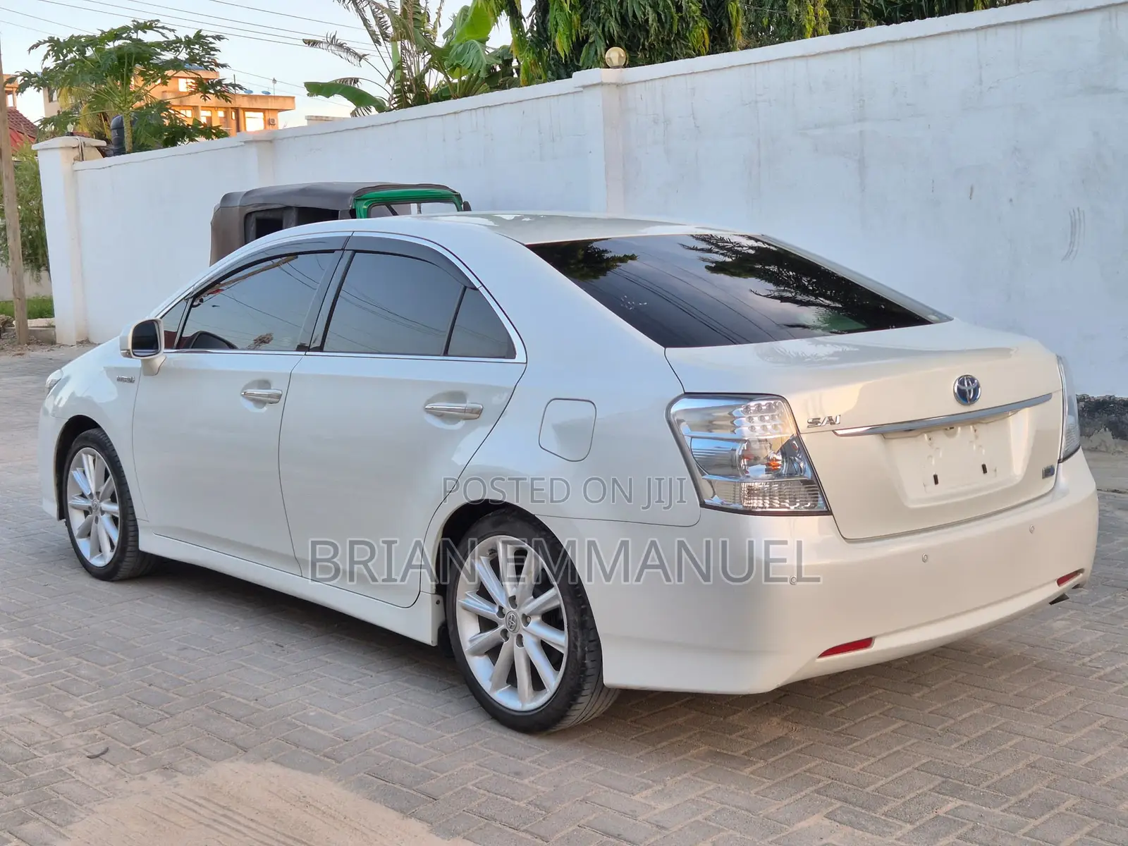 Toyota Sai 2.4 Hybrid FWD 2011 White