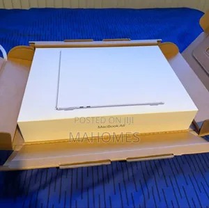 New Laptop Apple MacBook Air 2026 M5 16GB Apple M5 SSD 512GB