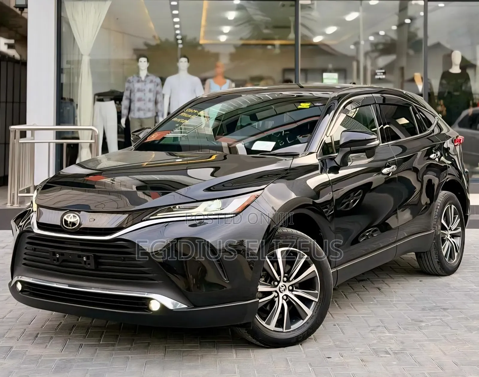 Toyota Harrier 2022 Black