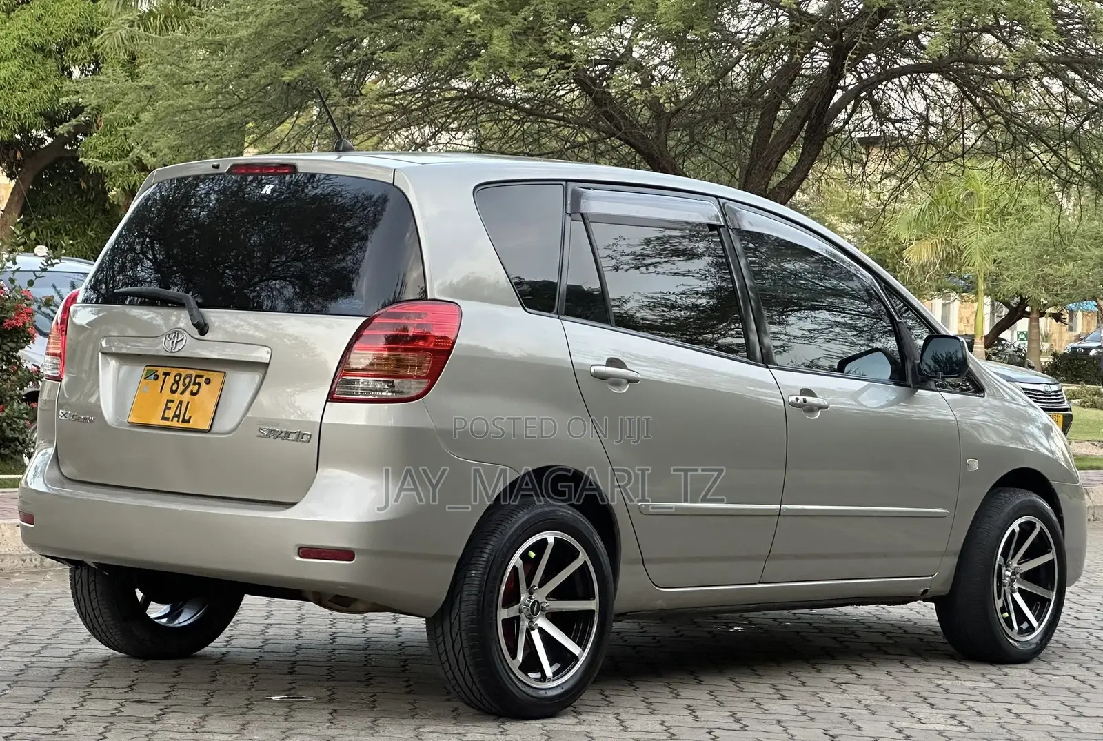 Toyota Corolla Spacio 2005 Silver