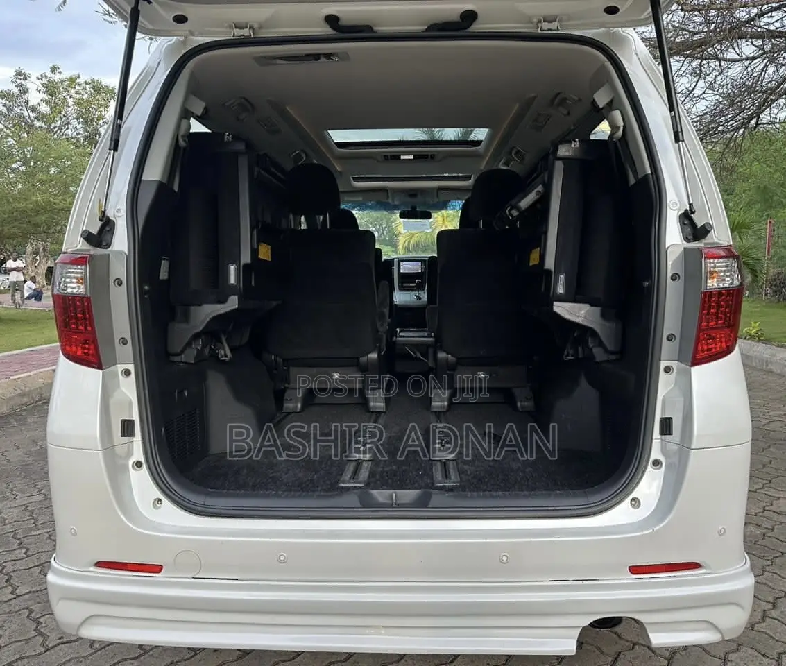 Toyota Vellfire 2008 White