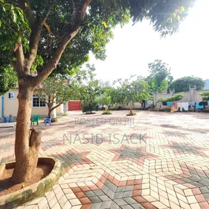 Furnished 6bdrm House in Kiseke for sale