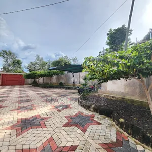 Furnished 6bdrm House in Kiseke for sale