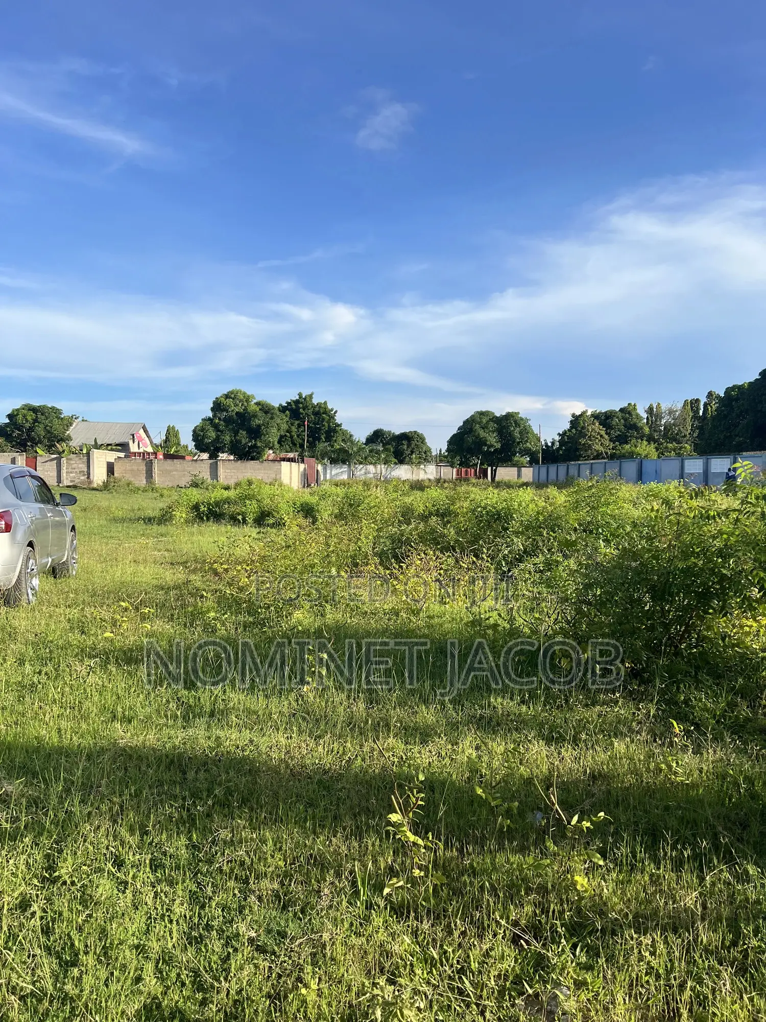 Plot for Sale CQMT 3700 Bei Million 900