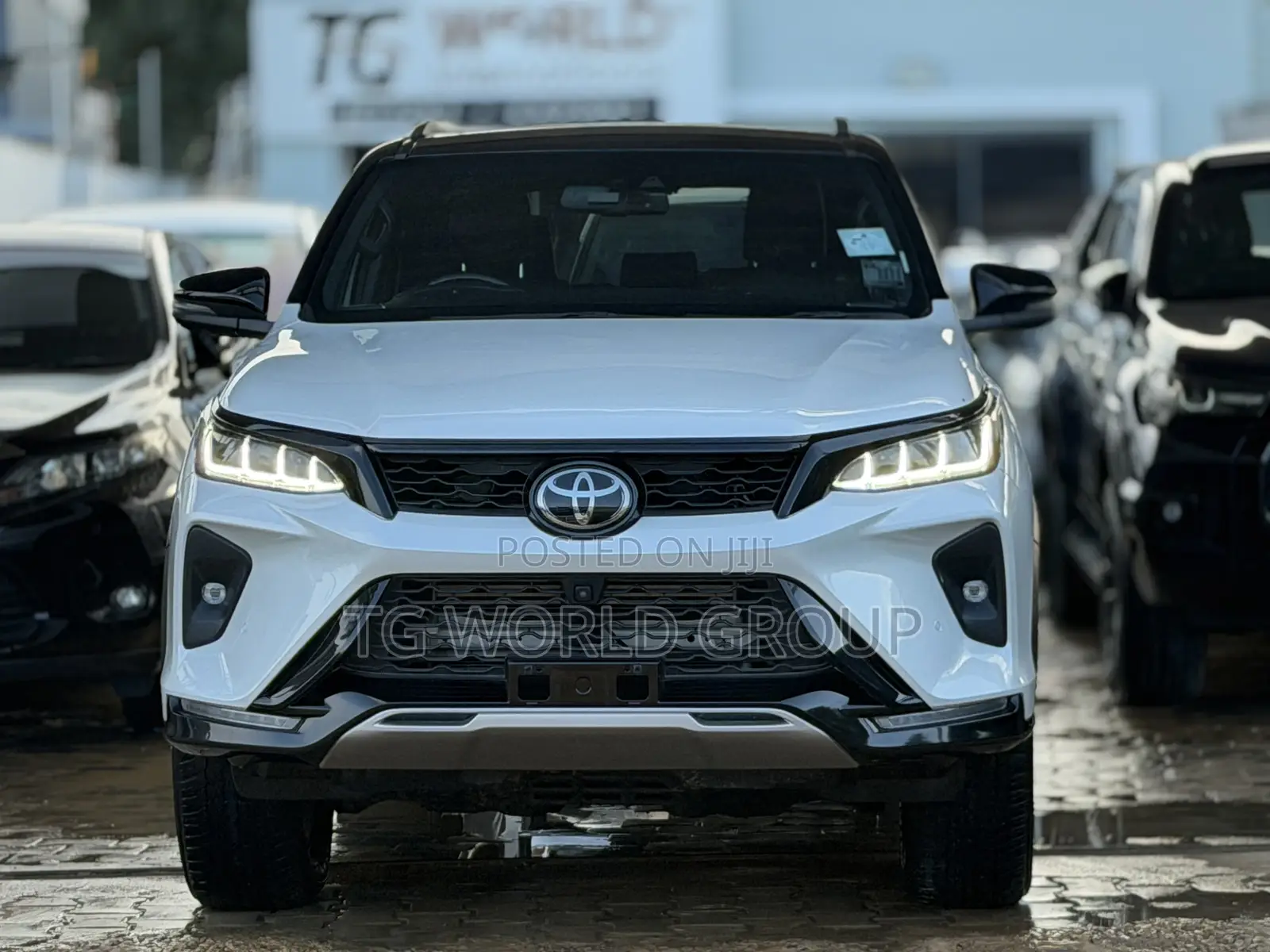 Toyota Fortuner 2.8 D AWD 2024 White