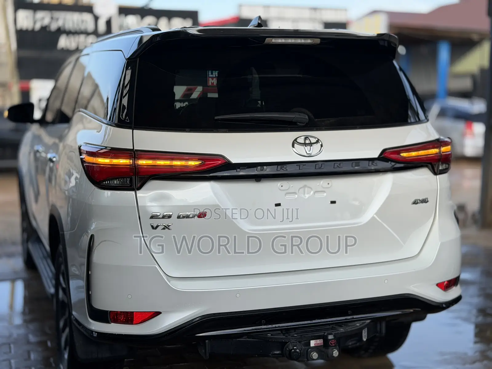 Toyota Fortuner 2.8 D AWD 2024 White