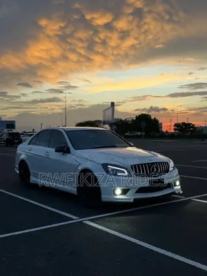 Mercedes-Benz C200 2008 White