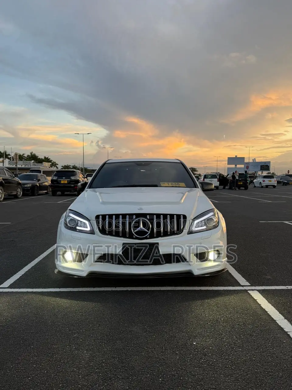 Mercedes-Benz C200 2008 White