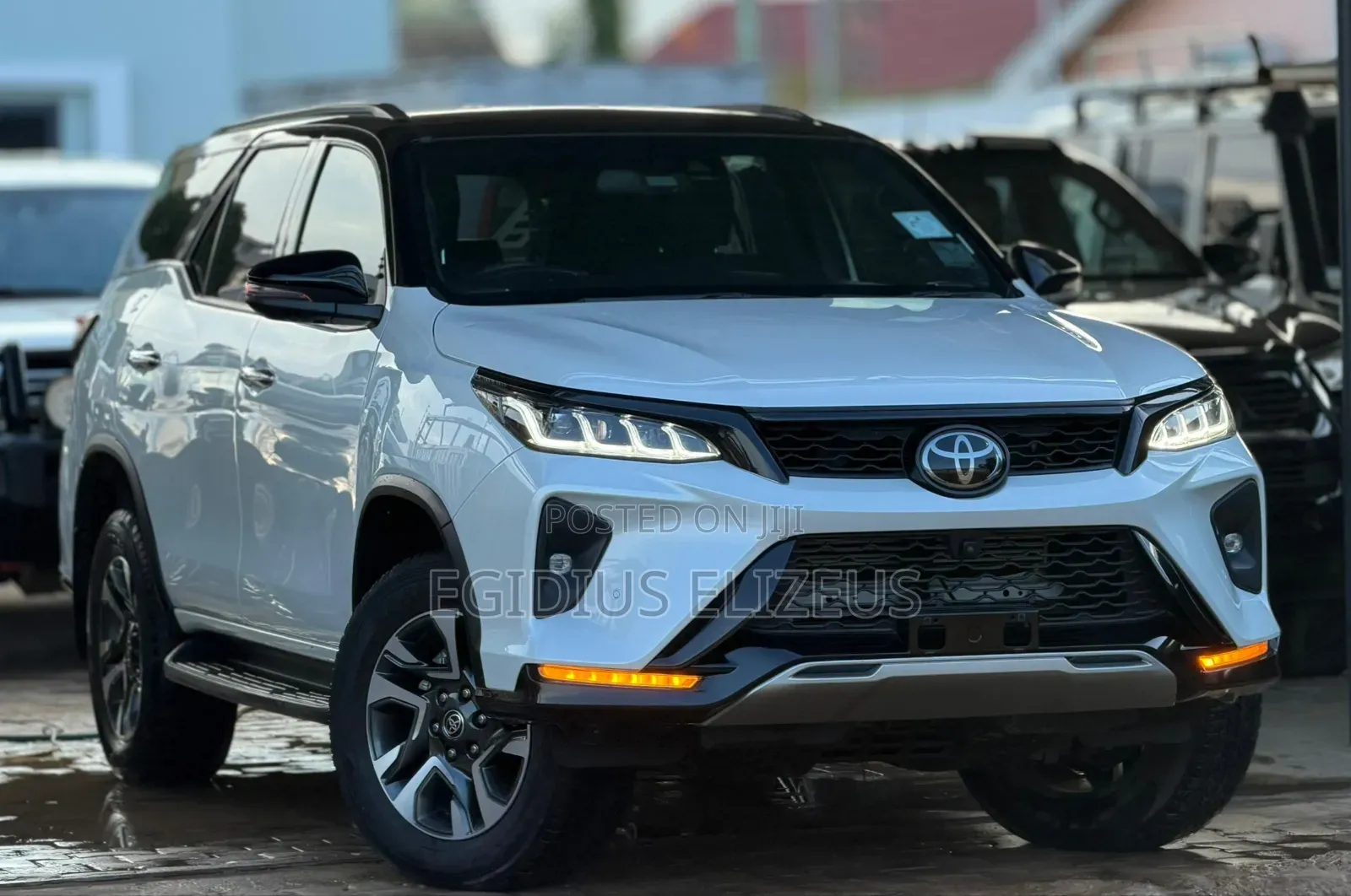 Toyota Fortuner 2024 White