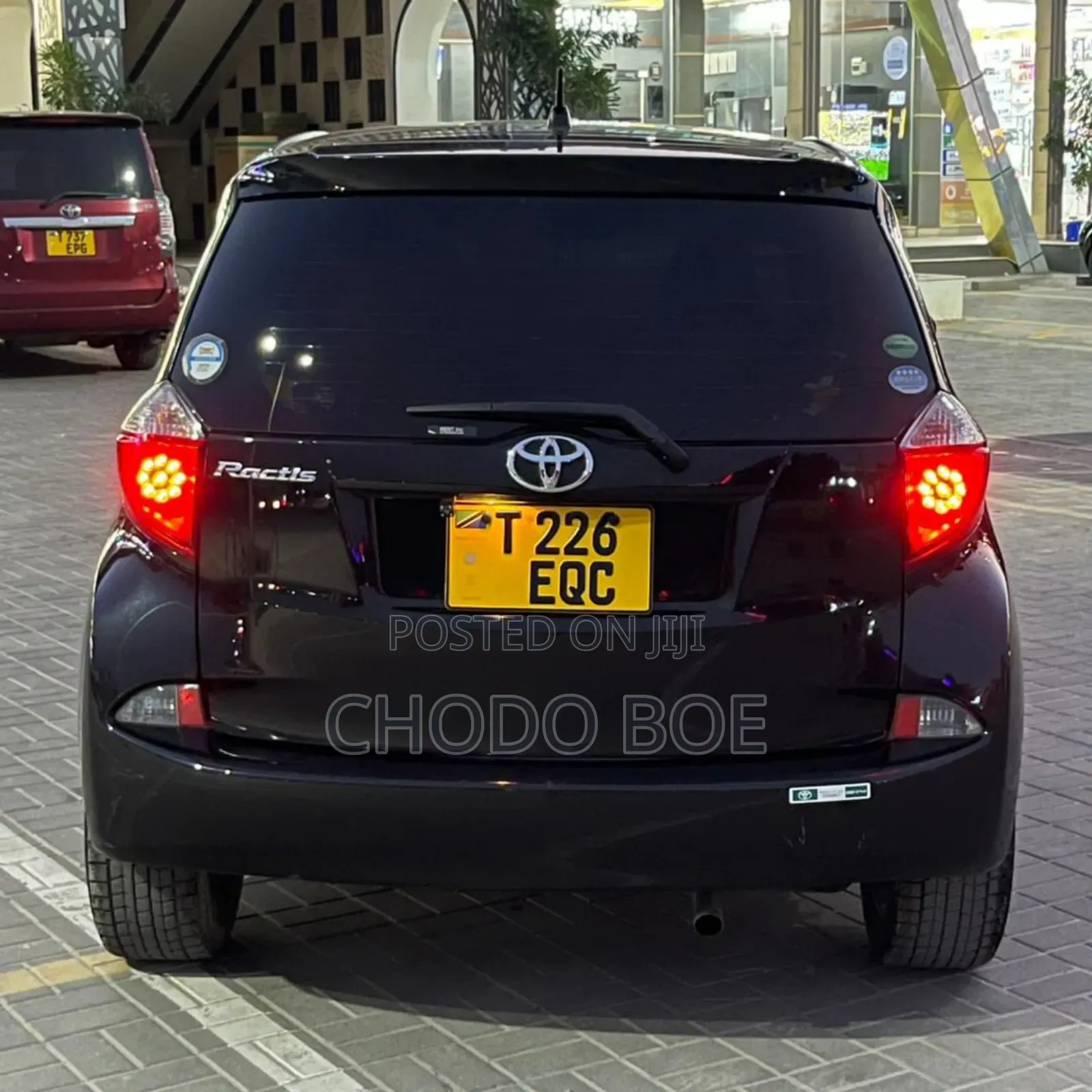 Toyota Ractis 2012 Black