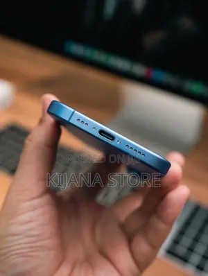 New Apple iPhone 16 128 GB Blue