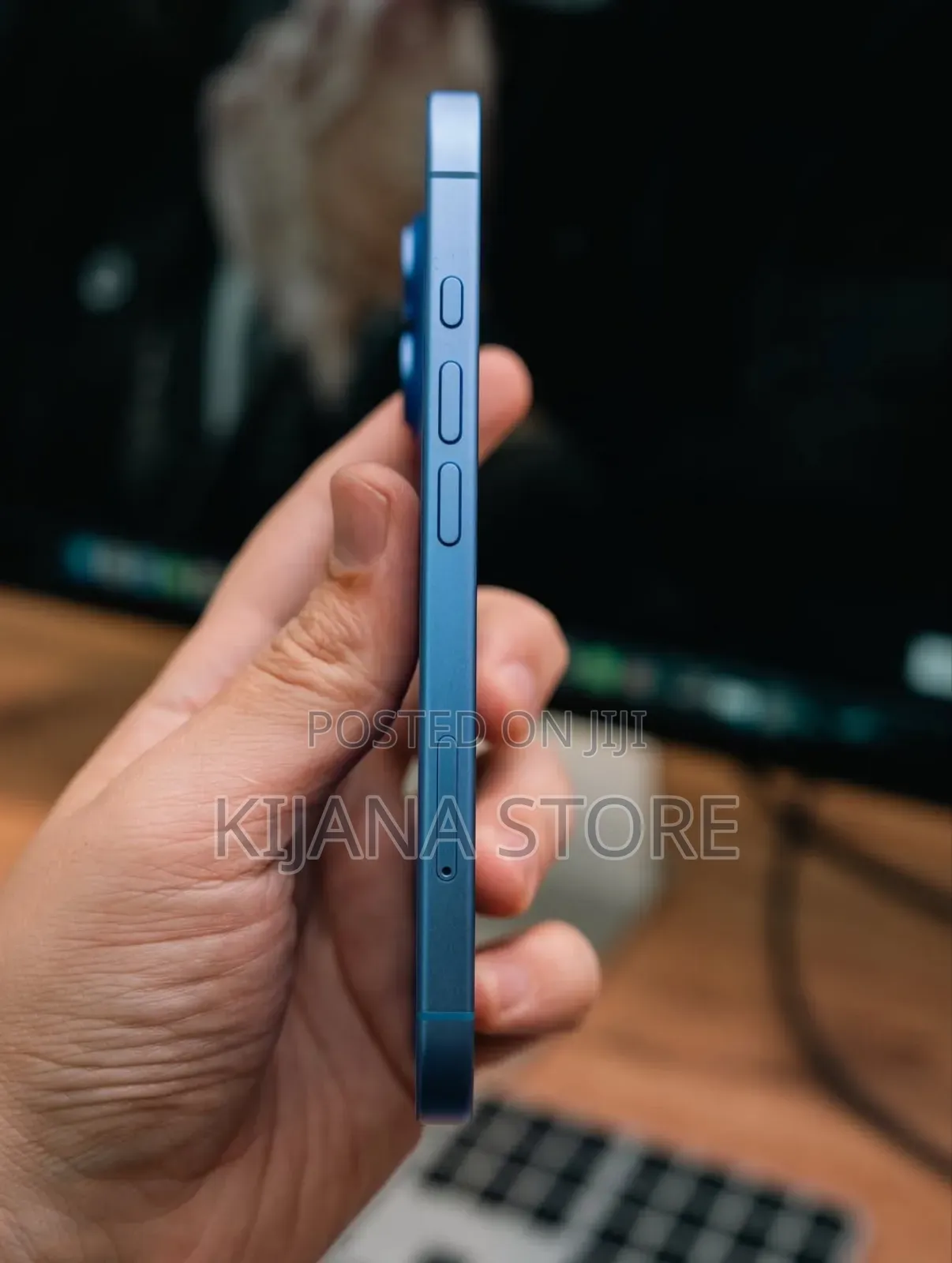 New Apple iPhone 16 128 GB Blue