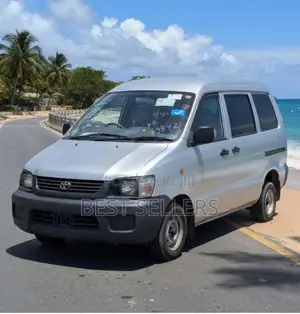Toyota Lite-Ace 2000 Silver