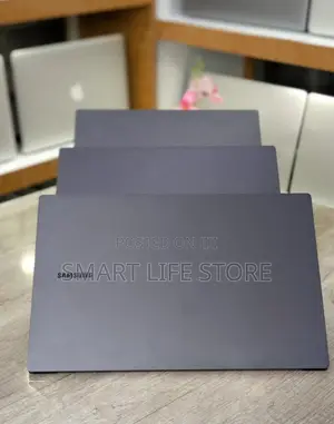 New Laptop Samsung Galaxy Book 2 16GB Intel Core i5 SSD 512GB