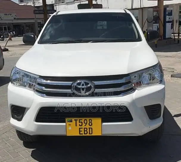 Toyota Hilux Revo Single Cab Deisel 2.8 AWD 2019 White