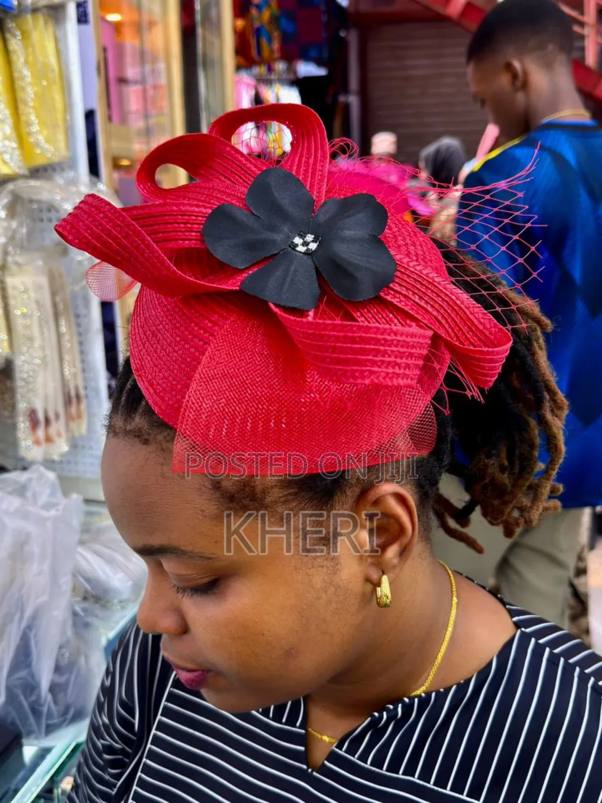 Elegant Fascinator Caps