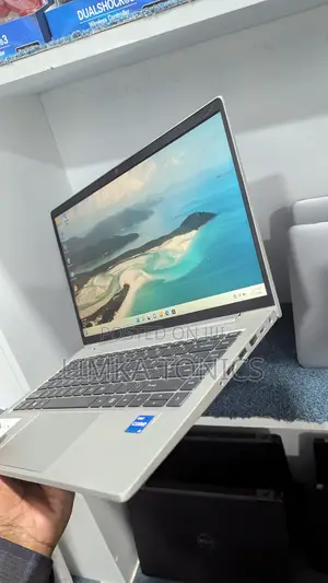 Laptop HP ProBook 440 8GB Intel Core i5 SSD 256GB
