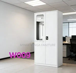 Kabati La Nguo