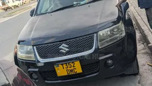 Suzuki Escudo 2006 Black