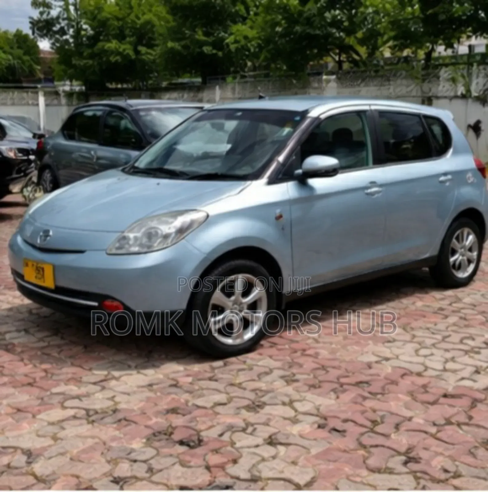Mazda Verisa 2009 Blue