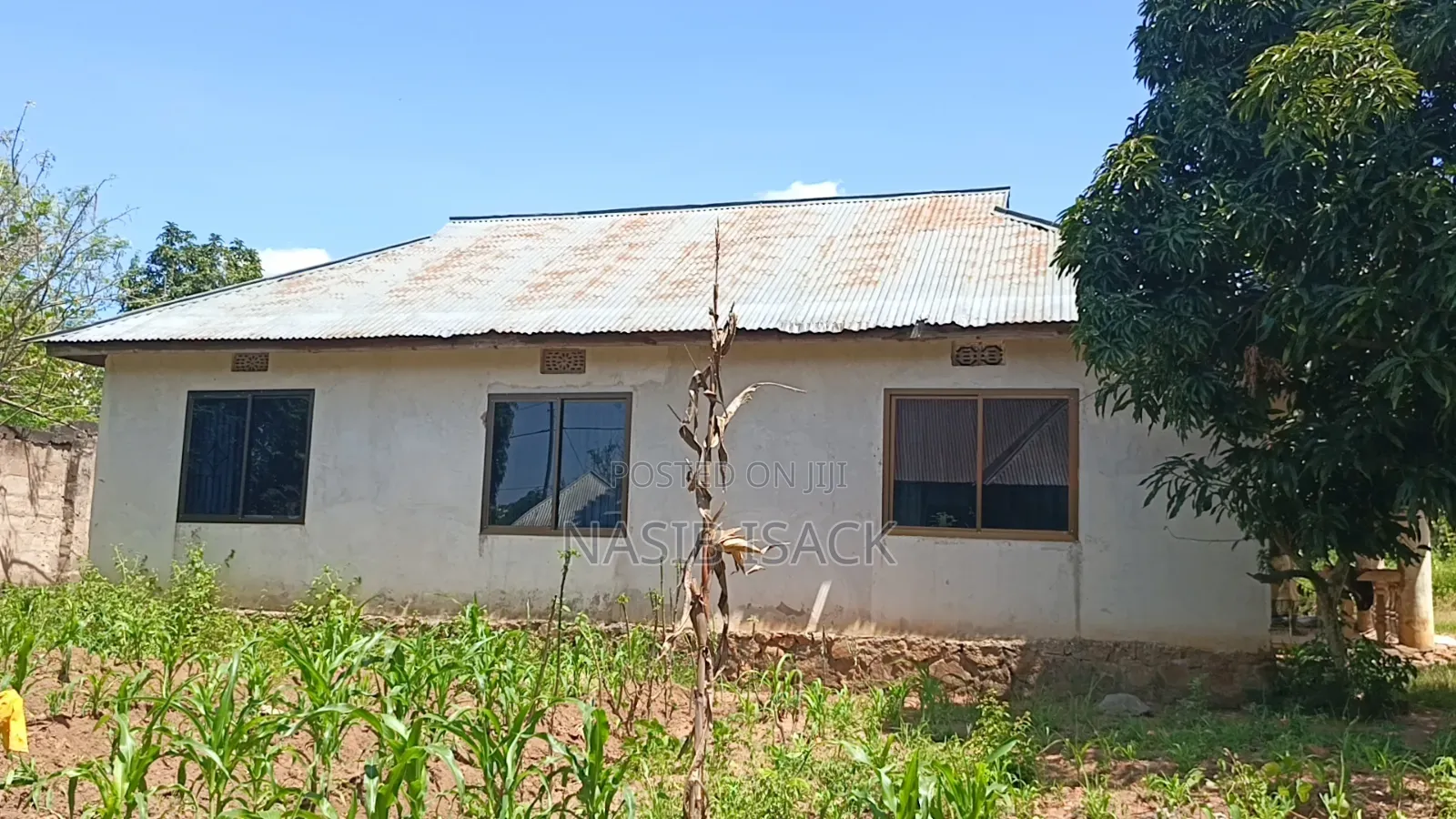 Furnished 3bdrm House in Mkolani for sale