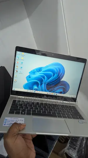New Laptop HP EliteBook x360 830 G6 8GB Intel Core i7 SSD 256GB