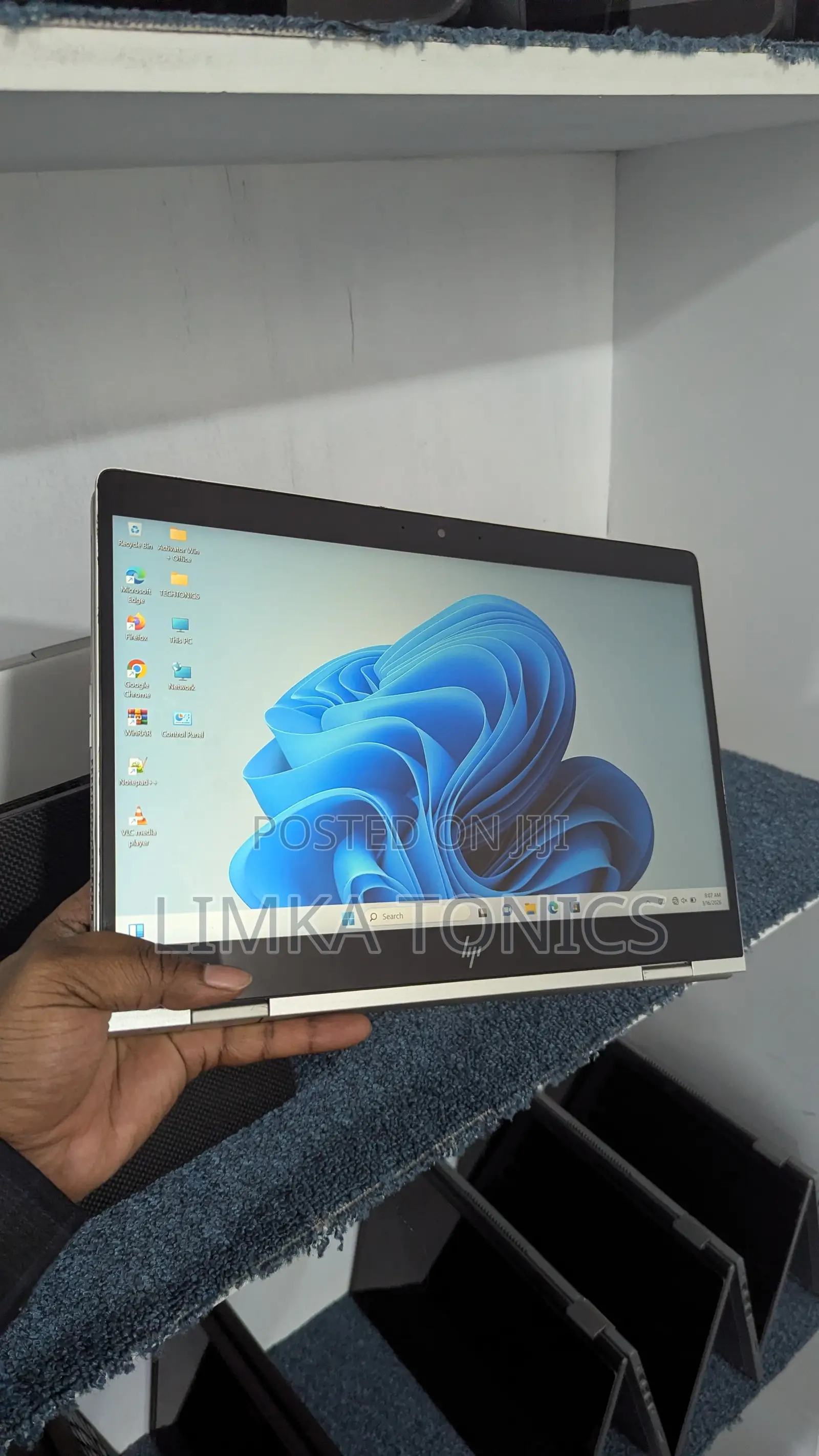 New Laptop HP EliteBook x360 830 G6 8GB Intel Core i7 SSD 256GB