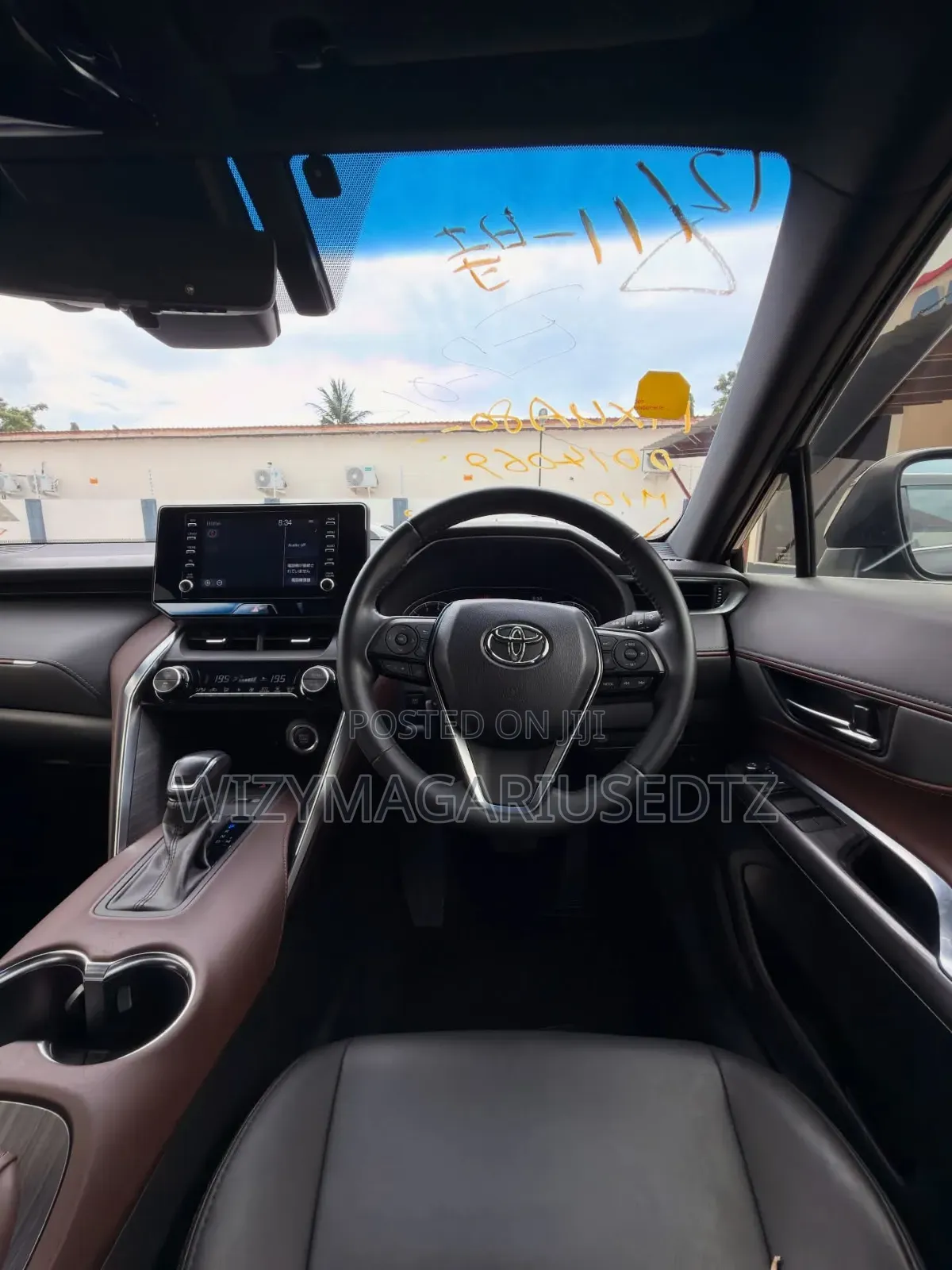 Toyota Harrier G 2021 Burgundy