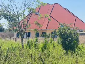 Kiwanja Kinauzwa Buhongwa