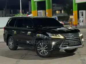 Lexus LX 2018 Black