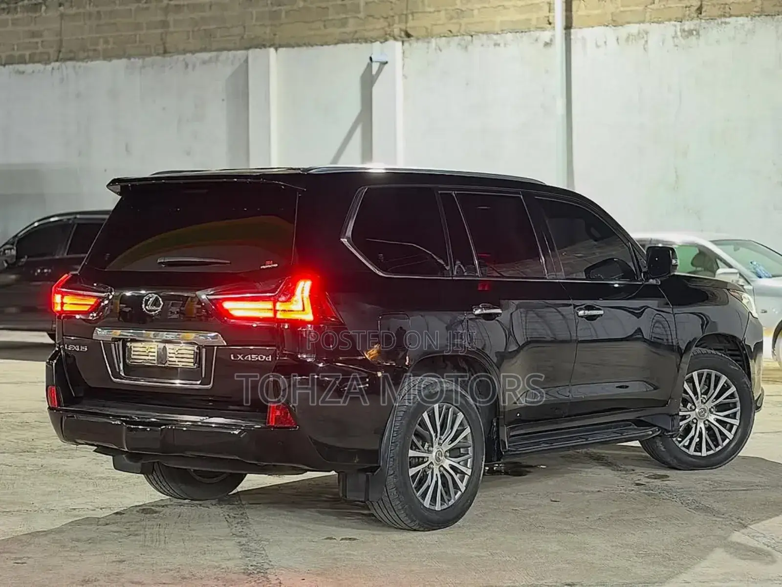 Lexus LX 2018 Black