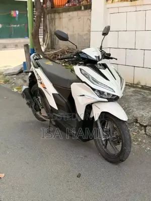 Honda 2021 White