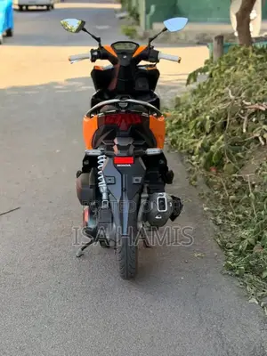 Honda 2022 Orange