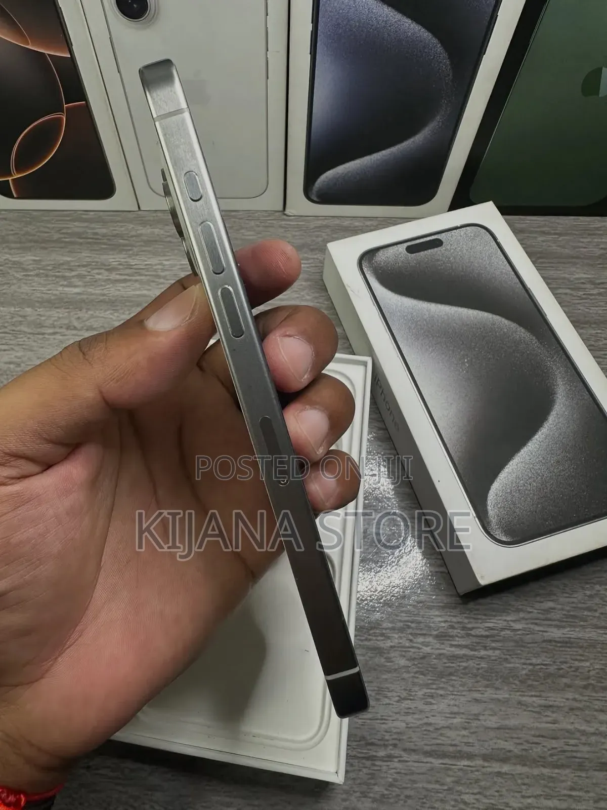 New Apple iPhone 15 Pro Max 256 GB Silver