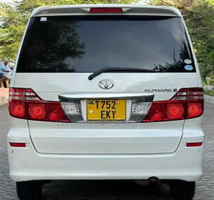 Toyota Alphard 2006