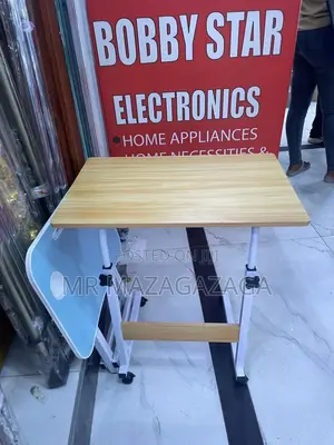 Adjusteble Laptop Table