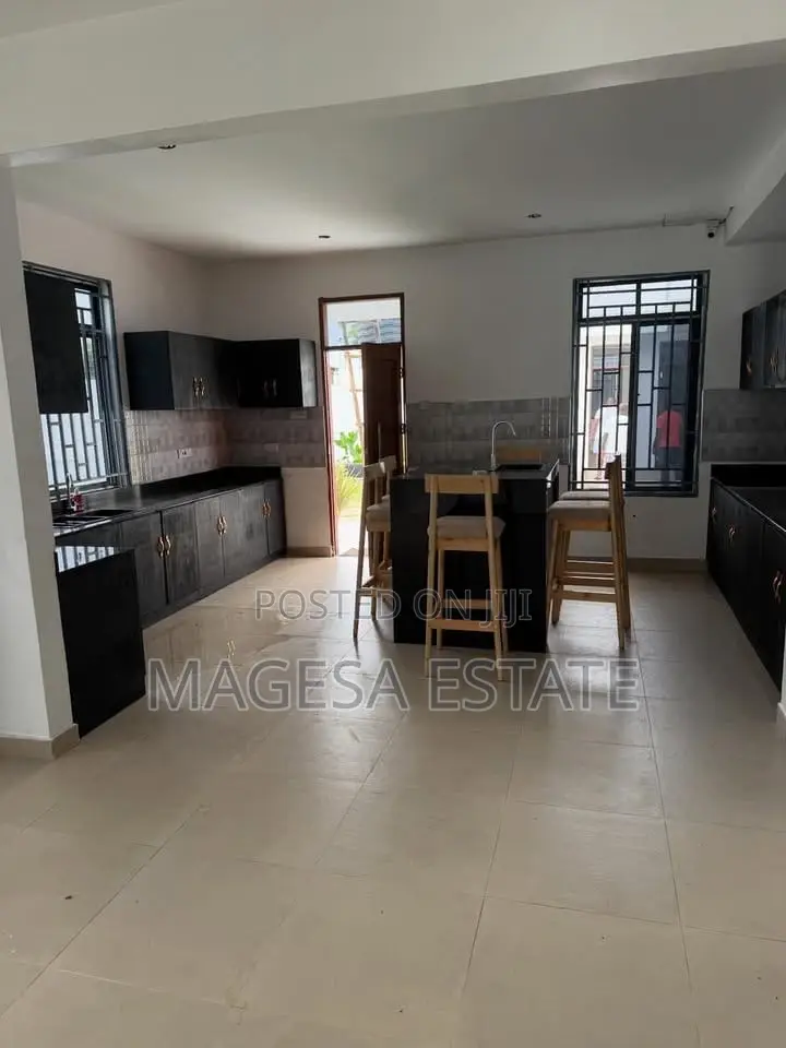3bdrm Apartment in Magesa Estate, Bunju for rent