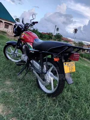 New Honda CB 2025 Black