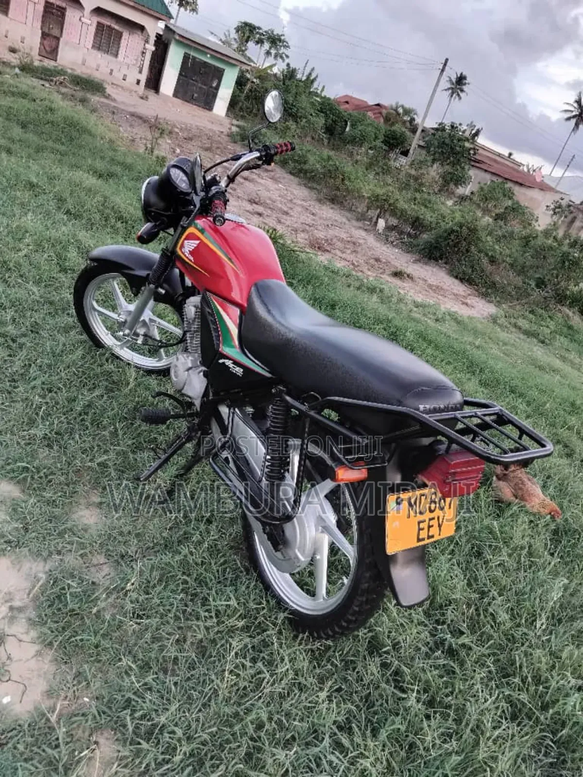 New Honda CB 2025 Black