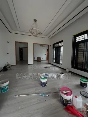 5bdrm Apartment in Goba for sale