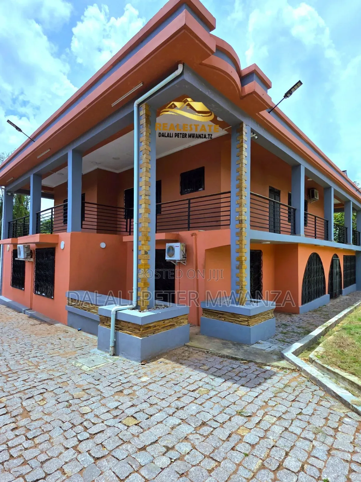 5bdrm Apartment in Rock City, Ilemela Ward for rent