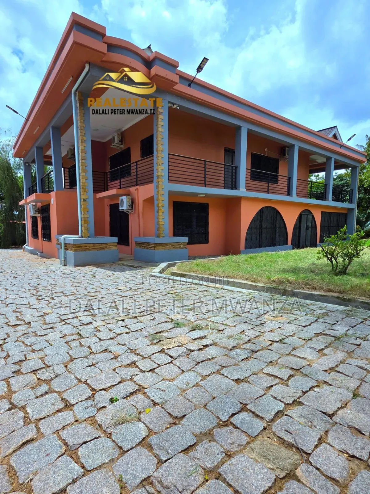 5bdrm Apartment in Rock City, Ilemela Ward for rent