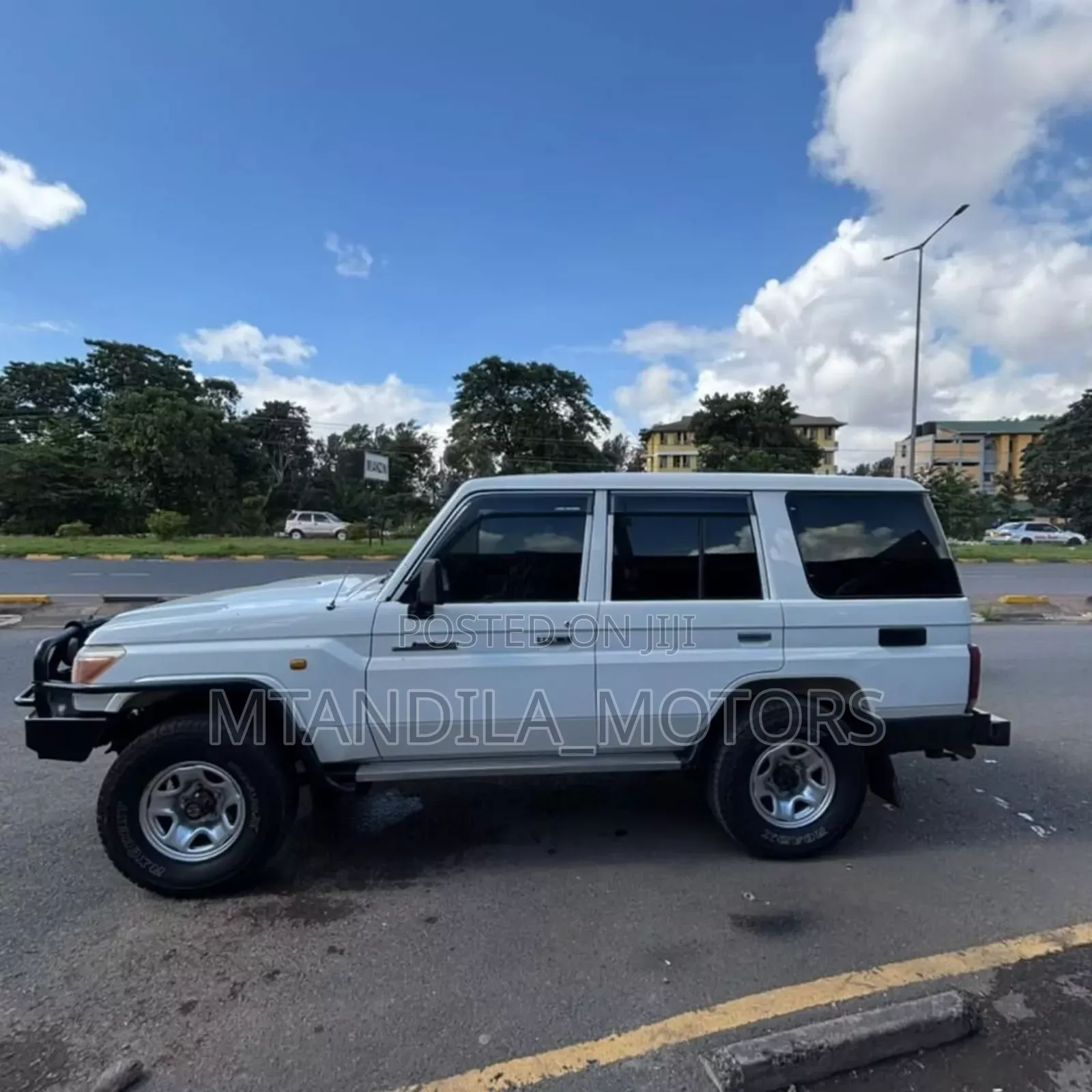 Toyota Land Cruiser 79 Series 2009 White
