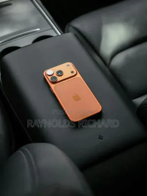New Apple iPhone 17 Pro 256 GB Orange