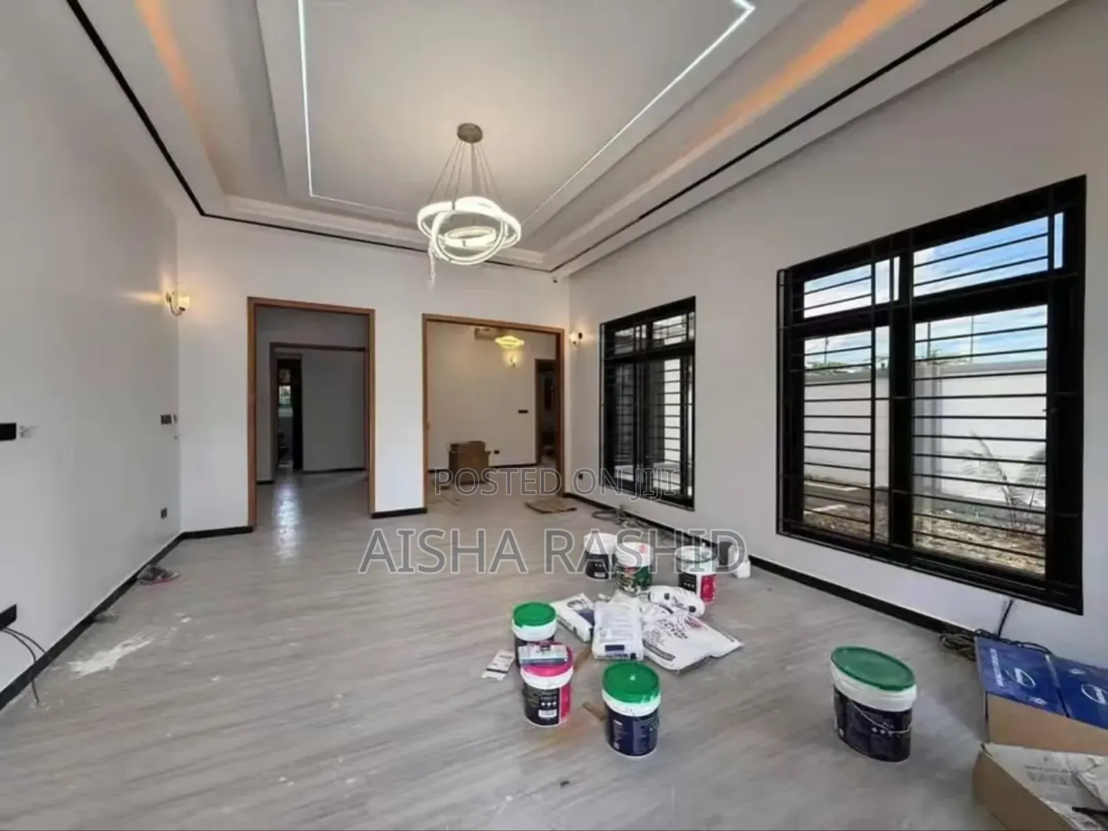 5bdrm House in Goba for sale