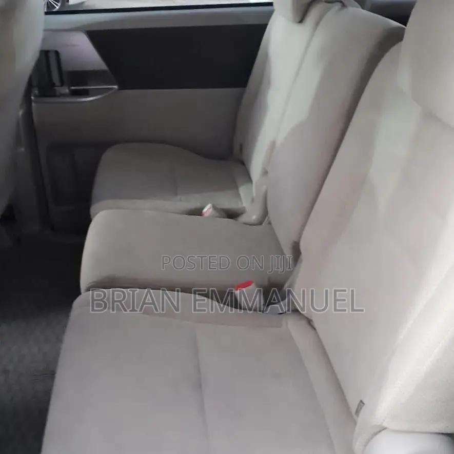 Toyota Noah 2008 White