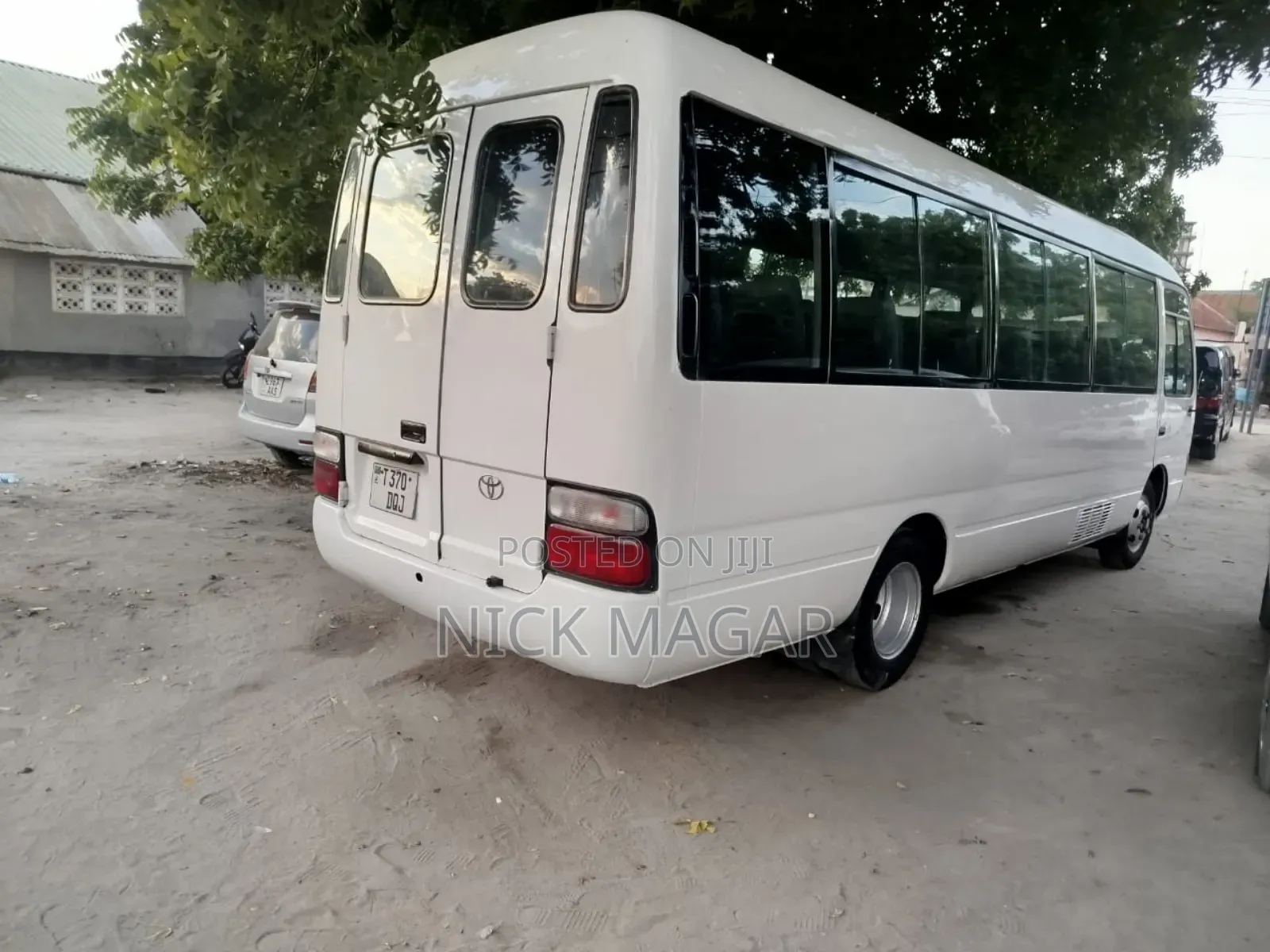 Toyota Coaster 2002 White